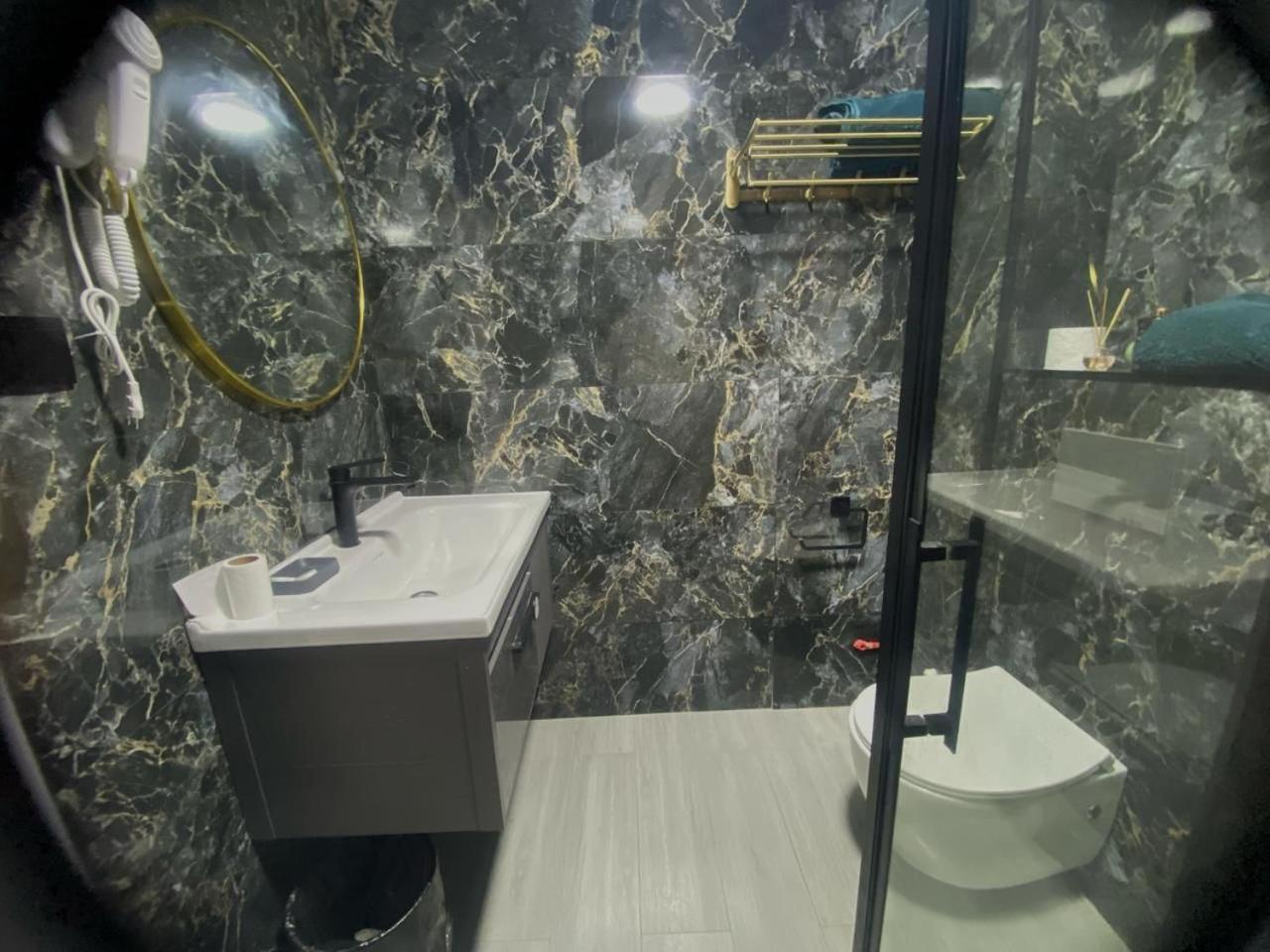 Hotel 770 Батуми Экстерьер фото