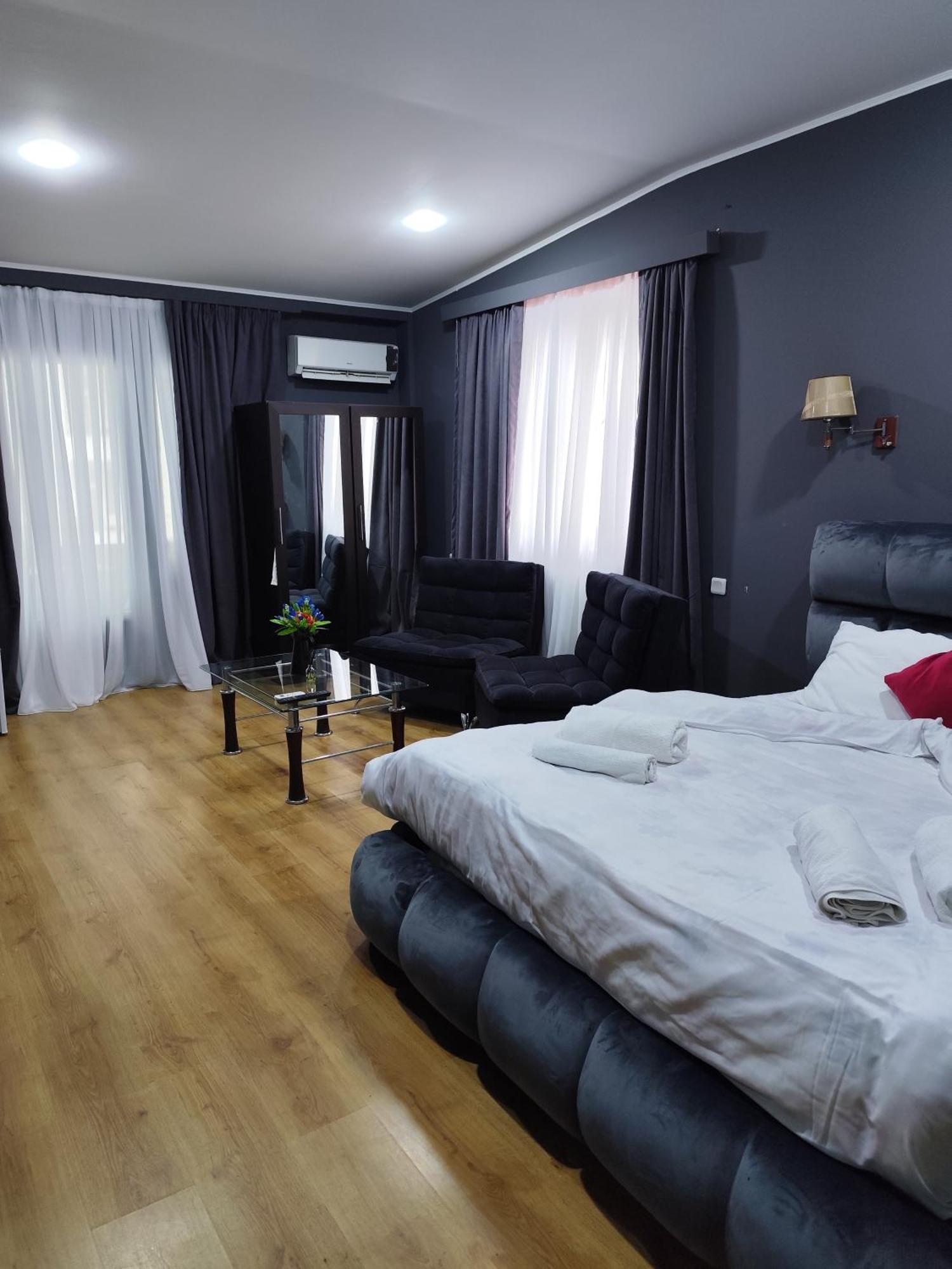 Hotel 770 Батуми Экстерьер фото